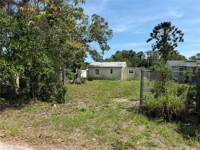 4621 17TH AVENUE S, St Petersburg, FL 33711