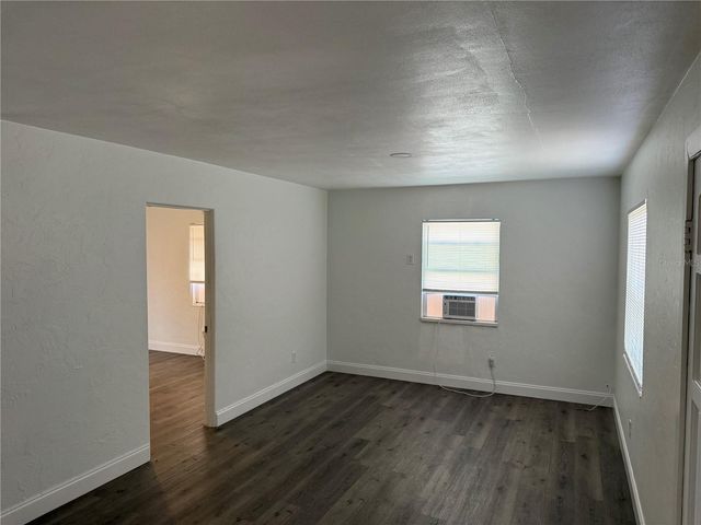 4621 17TH AVENUE S, St Petersburg, FL 33711