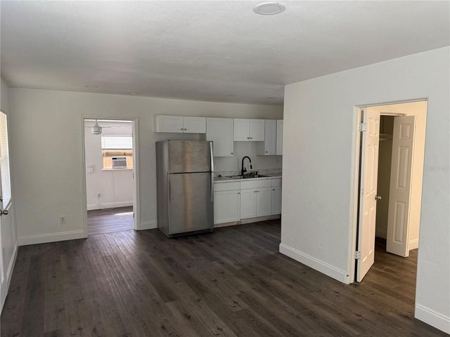 4621 17TH AVENUE S, St Petersburg, FL 33711