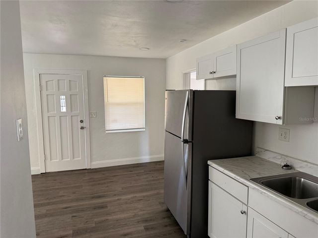 4621 17TH AVENUE S, St Petersburg, FL 33711