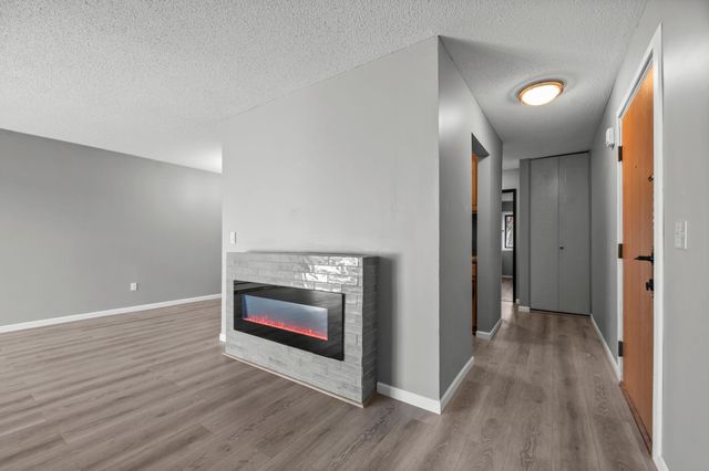 12816 Nicollet Avenue 102, Burnsville, MN 55337