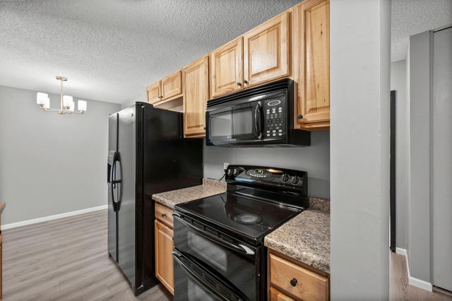 12816 Nicollet Avenue 102, Burnsville, MN 55337