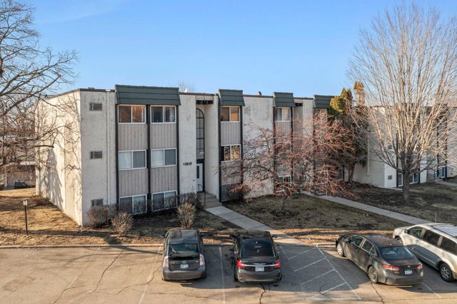 12816 Nicollet Avenue 102, Burnsville, MN 55337