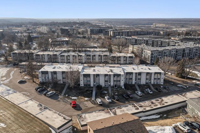 12816 Nicollet Avenue 102, Burnsville, MN 55337