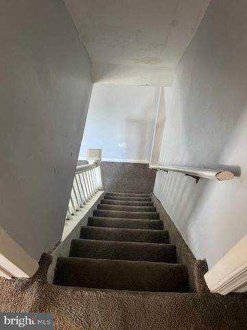 2070 E HAINES ST, Philadelphia, PA 19138