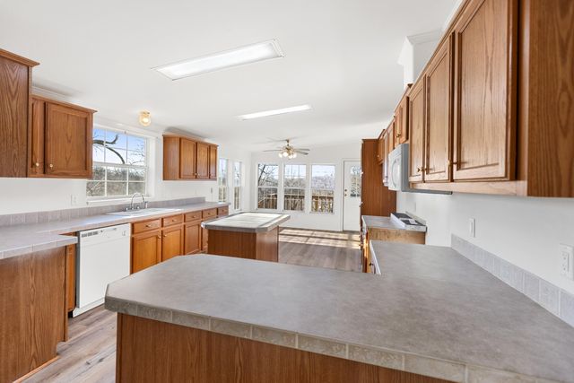 24606 S Red Bud Circle, Afton, OK 74331