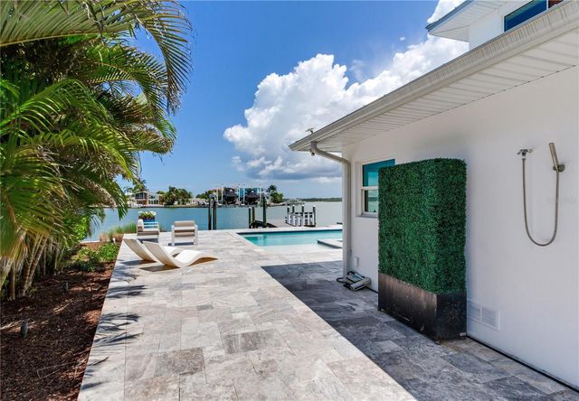 16117 4TH STREET E, Redington Beach, FL 33708