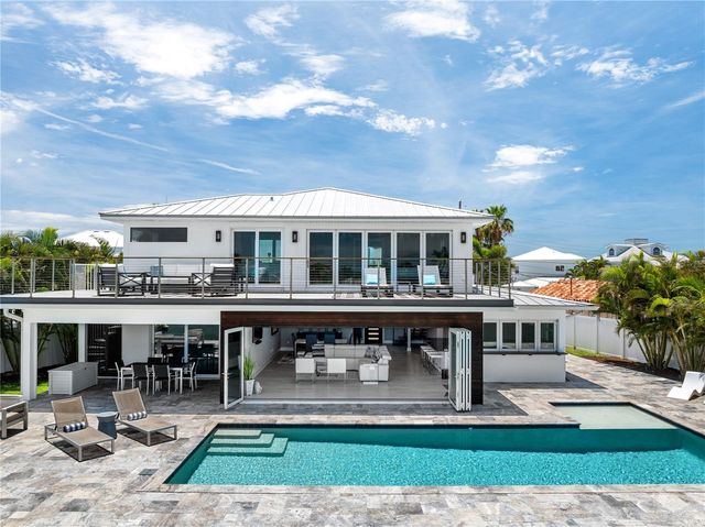 16117 4TH STREET E, Redington Beach, FL 33708