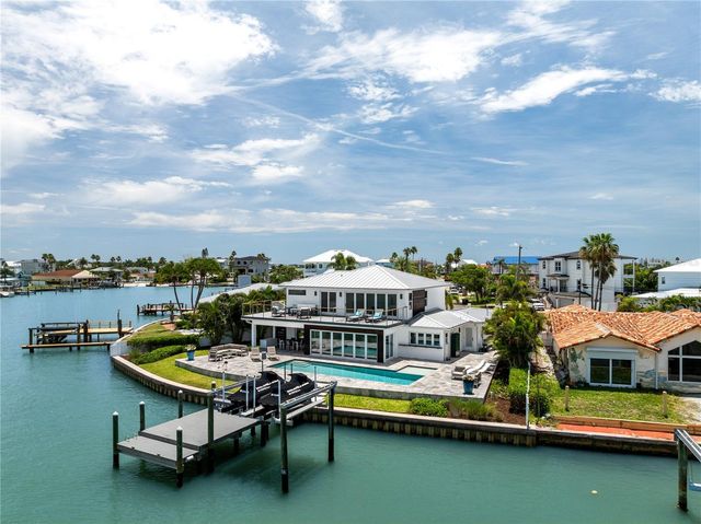 16117 4TH STREET E, Redington Beach, FL 33708