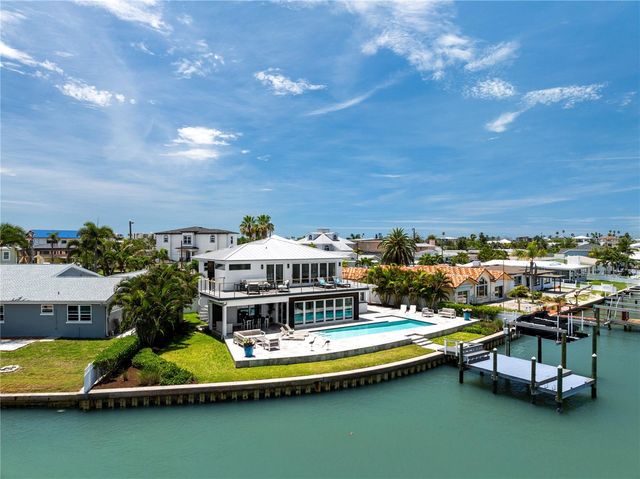 16117 4TH STREET E, Redington Beach, FL 33708