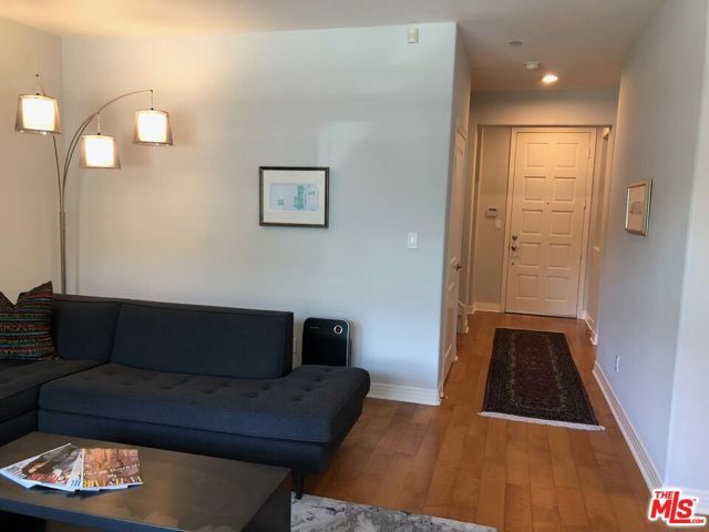 7100 Playa Vista Drive 103, Los Angeles, CA 90094