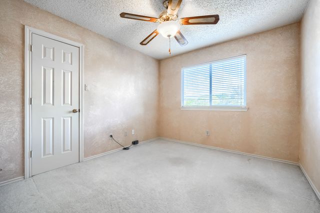 5806 Beacon Drive, Rowlett, TX 75089