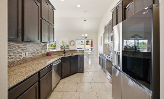 13838 Captain Kidd Dr, Corpus Christi, TX 78418