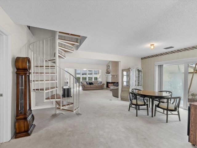 10671 ANDREW LANE, Seminole, FL 33777