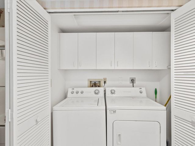 10671 ANDREW LANE, Seminole, FL 33777