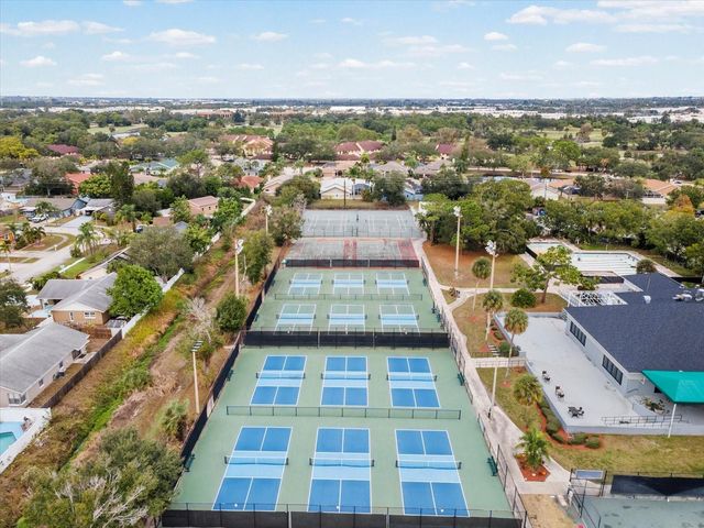 10671 ANDREW LANE, Seminole, FL 33777