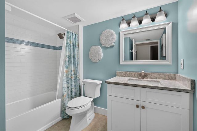 236 Village Boulevard 1202, Tequesta, FL 33469