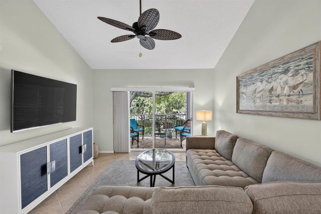 236 Village Boulevard 1202, Tequesta, FL 33469
