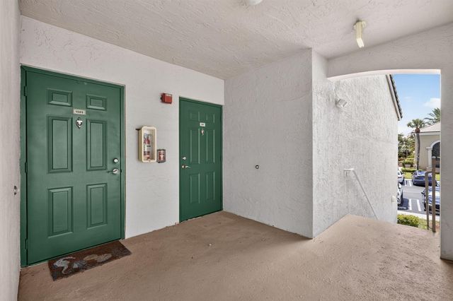 236 Village Boulevard 1202, Tequesta, FL 33469