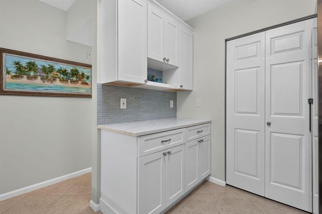 236 Village Boulevard 1202, Tequesta, FL 33469