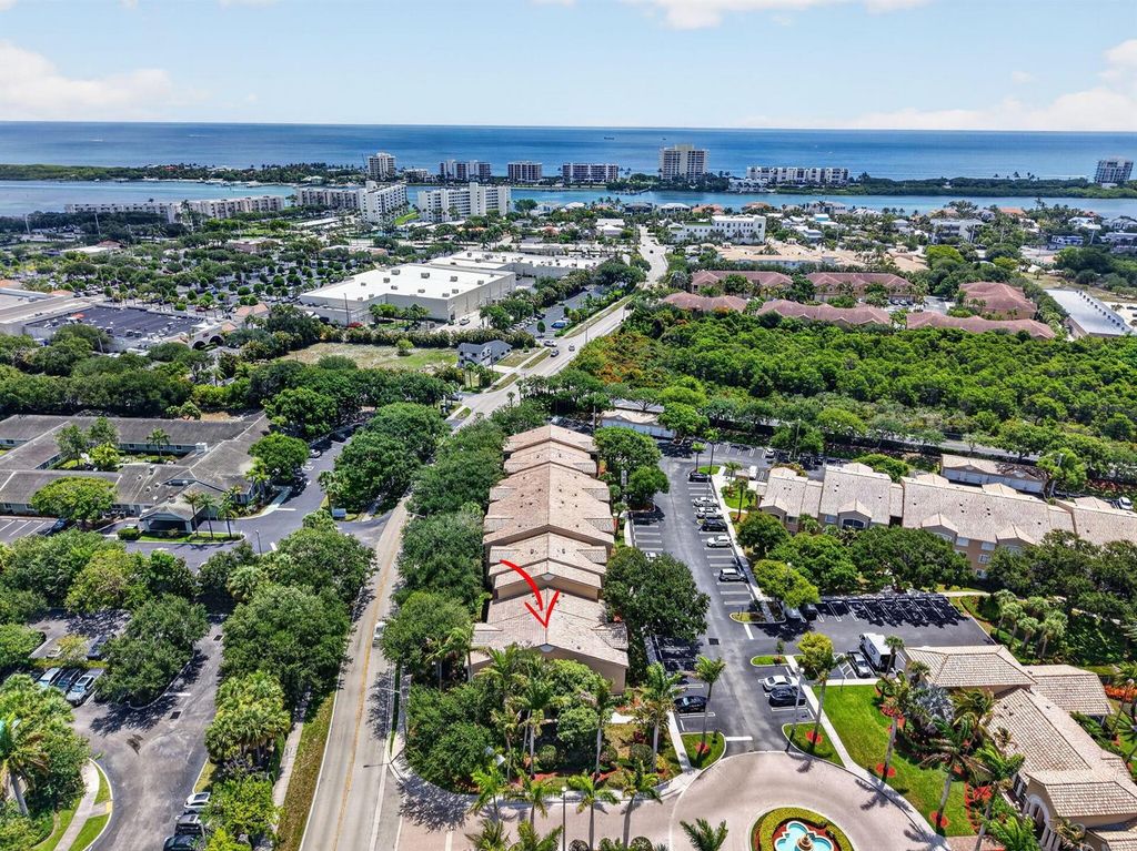236 Village Boulevard 1202, Tequesta, FL 33469