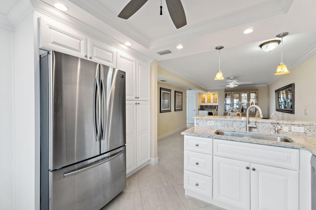 911 Ocean Drive 506, Juno Beach, FL 33408