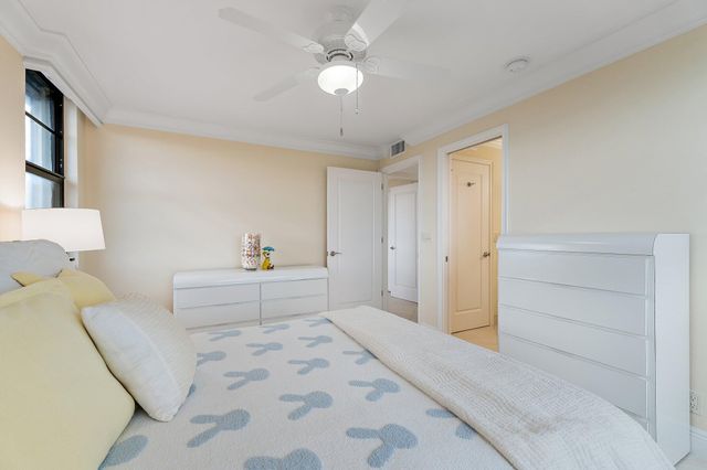 911 Ocean Drive 506, Juno Beach, FL 33408