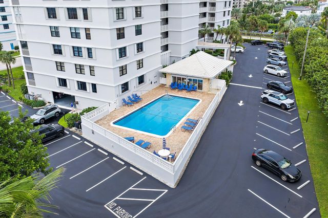 911 Ocean Drive 506, Juno Beach, FL 33408