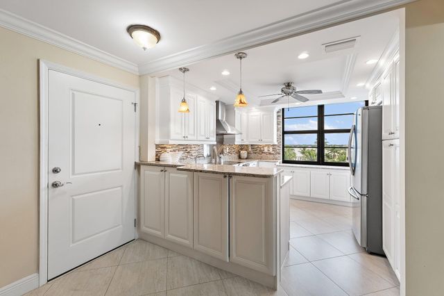 911 Ocean Drive 506, Juno Beach, FL 33408