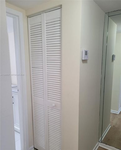 14140 SW 84th St 301-H, Miami, FL 33183