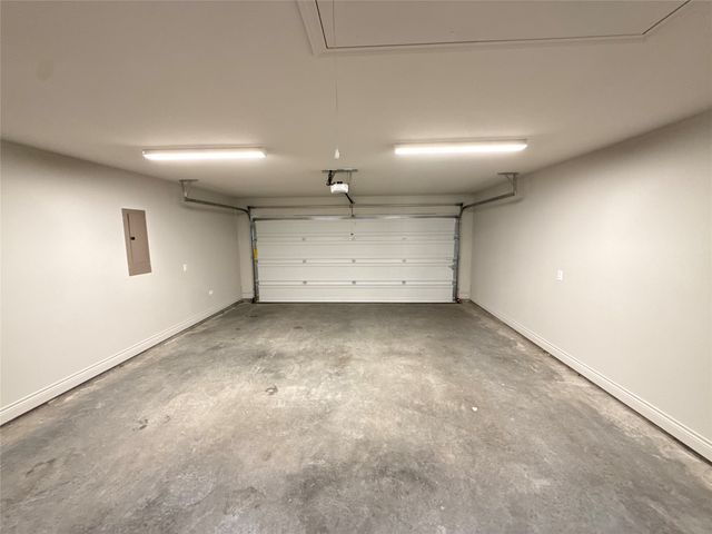 704 Hardaway Drive, Greenville, TX 75402