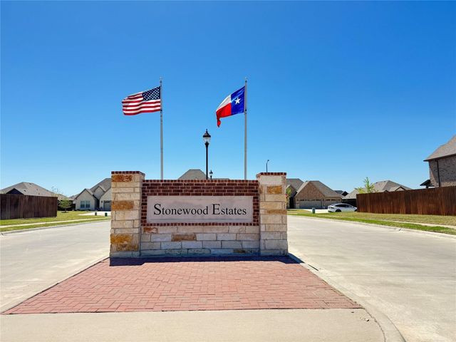 704 Hardaway Drive, Greenville, TX 75402