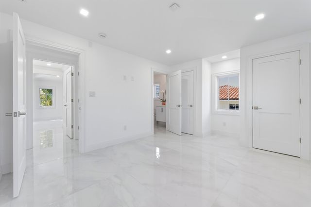 259 Oleander Avenue, Palm Beach, FL 33480