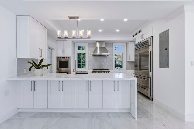 259 Oleander Avenue, Palm Beach, FL 33480