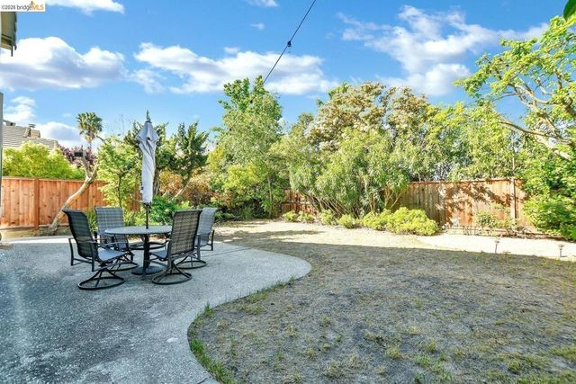 2451 Carpinteria DR, Antioch, CA 94531