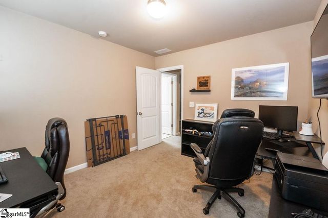 220 Dellwood Drive, Spartanburg, SC 29301