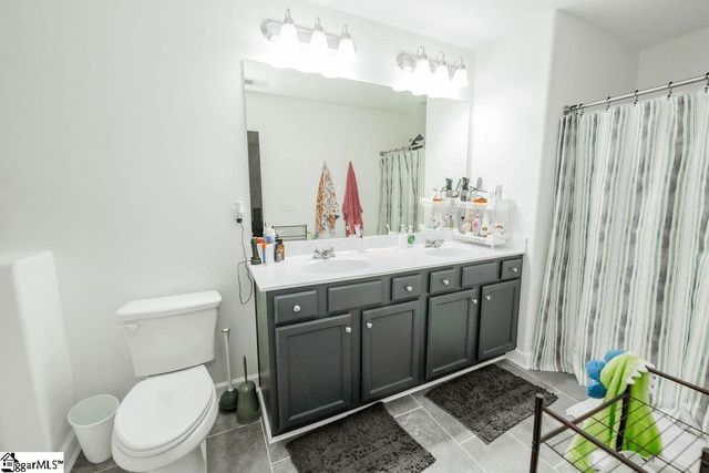 220 Dellwood Drive, Spartanburg, SC 29301