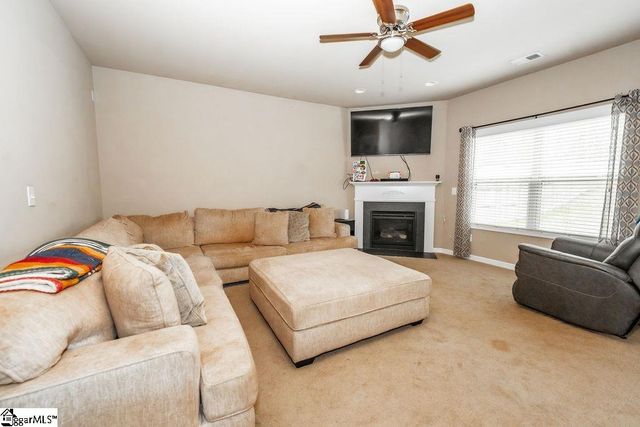 220 Dellwood Drive, Spartanburg, SC 29301