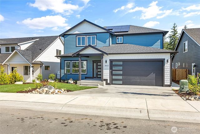 2832 Hazelwood Drive, Blaine, WA 98230