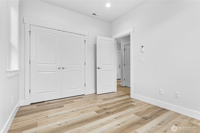 2832 Hazelwood Drive, Blaine, WA 98230