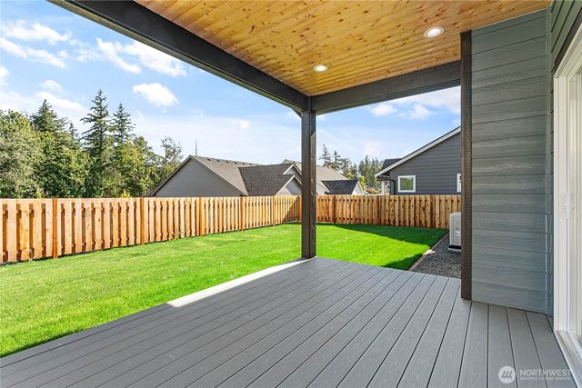 2832 Hazelwood Drive, Blaine, WA 98230