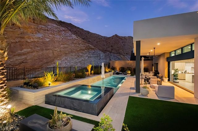 21 Sand Star Lane, Henderson, NV 89011