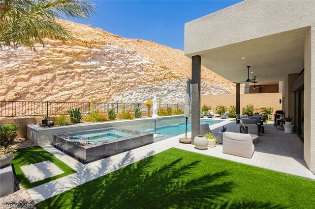 21 Sand Star Lane, Henderson, NV 89011