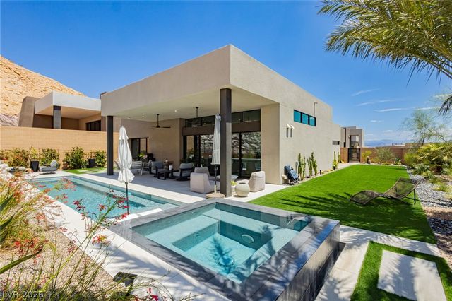 21 Sand Star Lane, Henderson, NV 89011