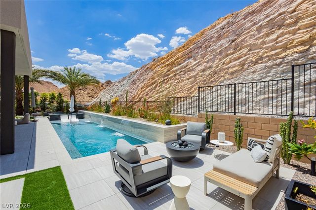 21 Sand Star Lane, Henderson, NV 89011