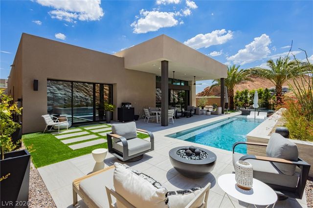 21 Sand Star Lane, Henderson, NV 89011
