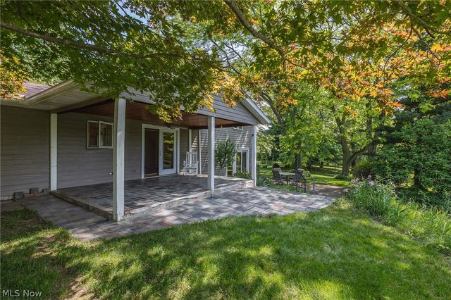 10614 Jones Road, Litchfield, OH 44253