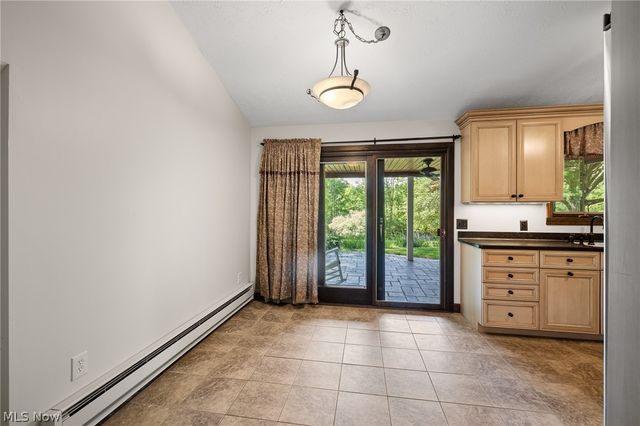 10614 Jones Road, Litchfield, OH 44253