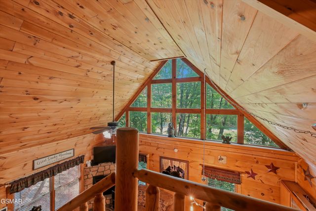 1605 Silver Poplar Lane, Sevierville, TN 37876
