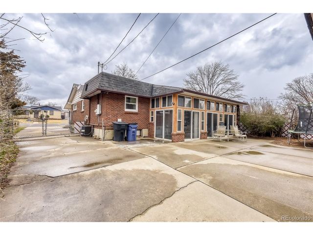 1620 S Perry St, Denver, CO 80219